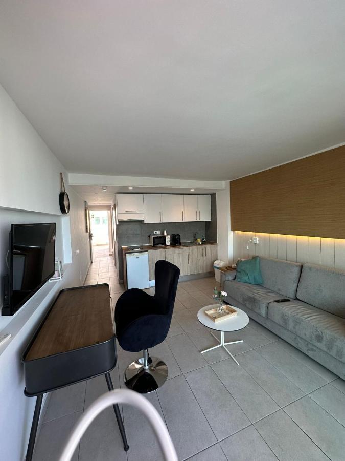 Maspalomas Apartamentos Vacacionales San Bartolome de Tirajana  Exterior photo